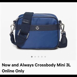 NWT lululemon online exclusive crossbody bag